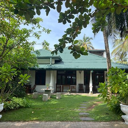 Lohas Beach Resort Villa Kalutara Ngoại thất bức ảnh