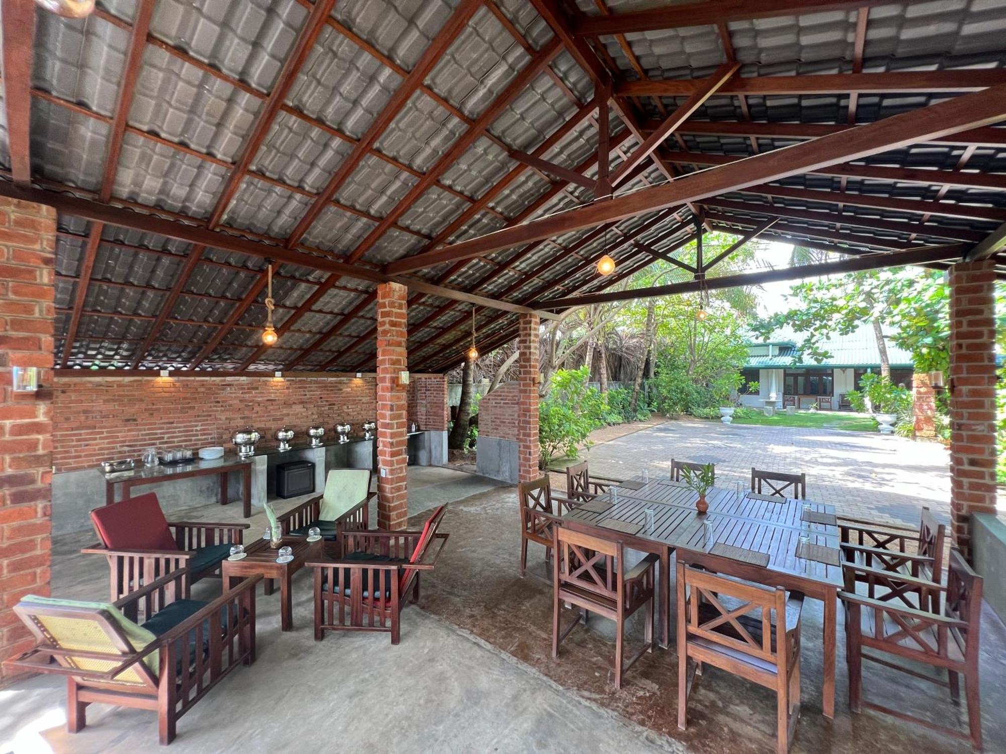Lohas Beach Resort Villa Kalutara Ngoại thất bức ảnh
