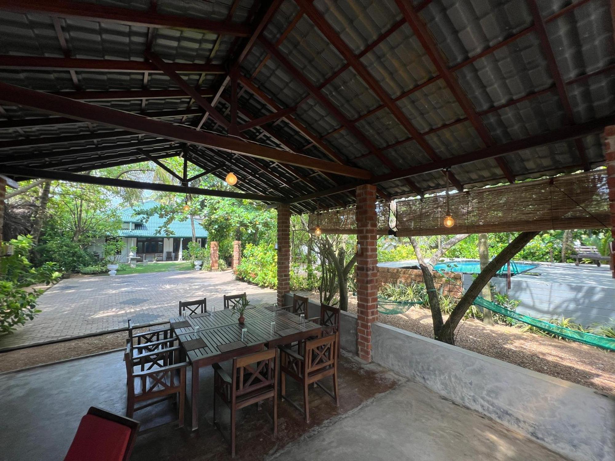 Lohas Beach Resort Villa Kalutara Ngoại thất bức ảnh