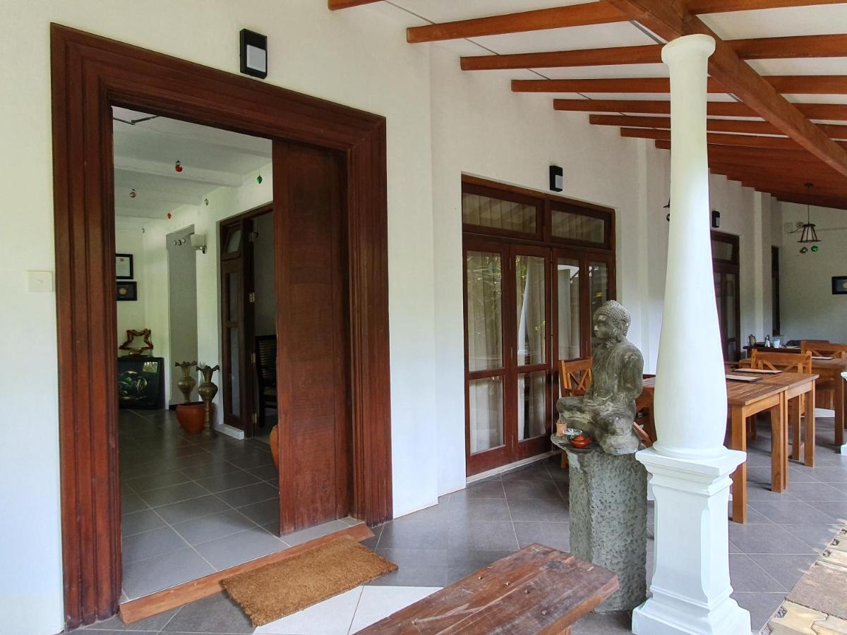 Lohas Beach Resort Villa Kalutara Ngoại thất bức ảnh